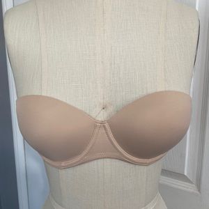 PINK NUDE STRAPLESS PUSH UP 32D